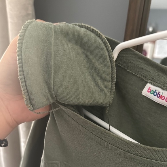 Bobbie Brooks Green Boxy Embellished T-Shirt - Picture 3 of 5